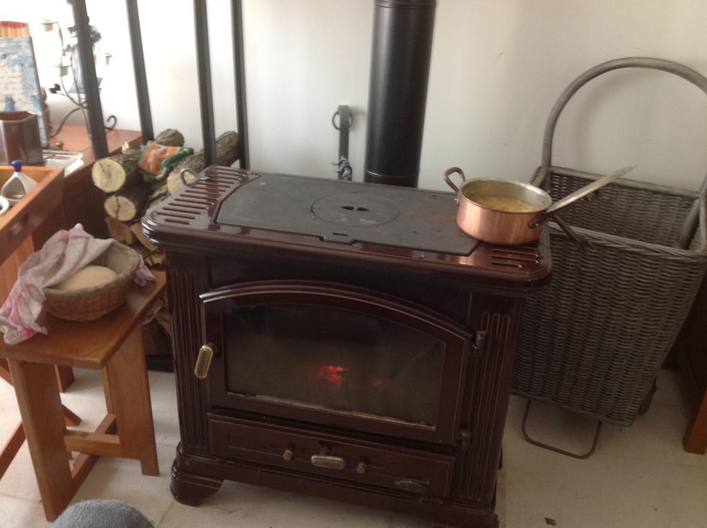 Périgny La Maison Du Canal De Rompsay - 5 Min De La Rochelle Bed & Breakfast エクステリア 写真