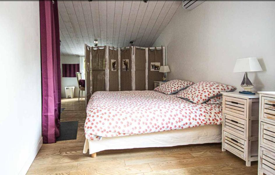 Périgny La Maison Du Canal De Rompsay - 5 Min De La Rochelle Bed & Breakfast エクステリア 写真