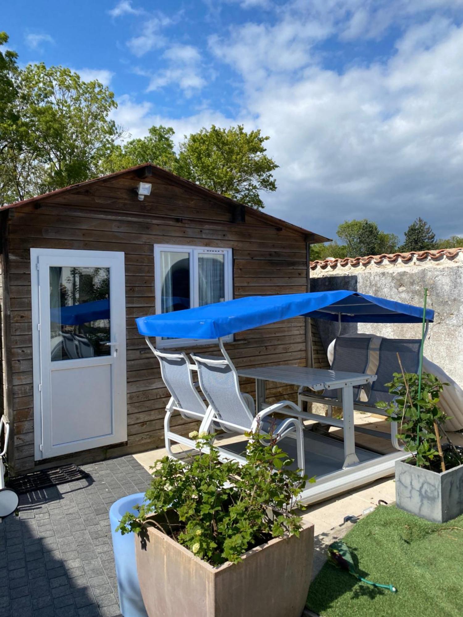 Périgny La Maison Du Canal De Rompsay - 5 Min De La Rochelle Bed & Breakfast エクステリア 写真